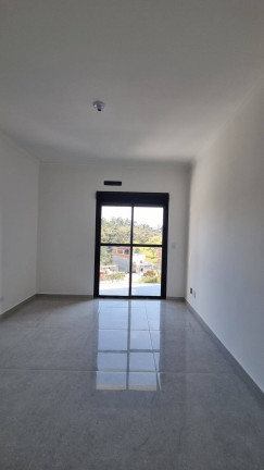 Imagem Casa com 3 Quartos à Venda, 175 m² em Laranjeiras - Caieiras Imagem Casa com 3 Quartos à Venda, 175 m² em Laranjeiras - Caieiras