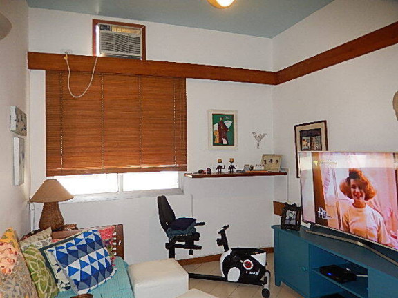 Imagem Apartamento com 4 Quartos à Venda,  em Lagoa - Rio De Janeiro