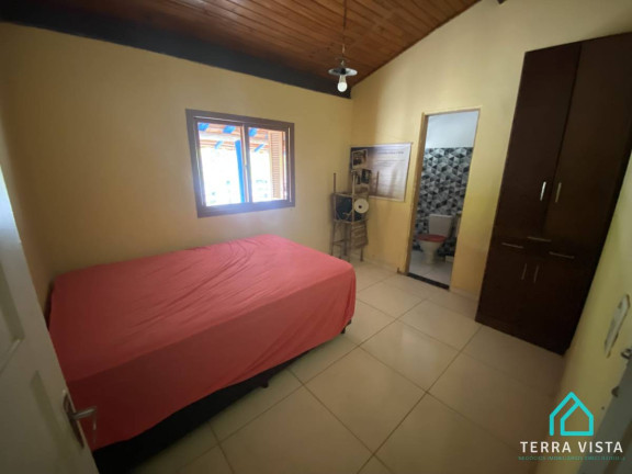Imagem Chácara com 8 Quartos à Venda, 492 m²