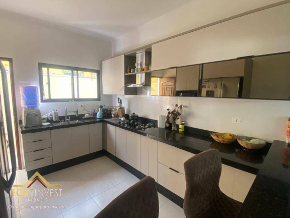 Imagem Imóvel com 3 Quartos à Venda, 120 m² em Balneário Flórida - Praia Grande Imagem Imóvel com 3 Quartos à Venda, 120 m² em Balneário Flórida - Praia Grande