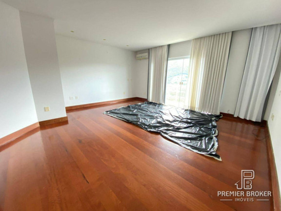 Imagem Casa com 6 Quartos à Venda, 825 m² em Quebra Frascos - Teresópolis Imagem Casa com 6 Quartos à Venda, 825 m² em Quebra Frascos - Teresópolis