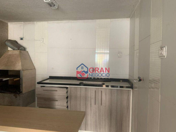 Imagem Sobrado com 3 Quartos para Alugar, 300 m² em Bairro Alto - Curitiba Imagem Sobrado com 3 Quartos para Alugar, 300 m² em Bairro Alto - Curitiba