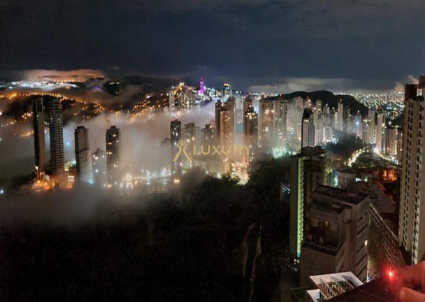 Imagem Imóvel com 4 Quartos à Venda, 505 m² em Vila Da Serra - Nova Lima