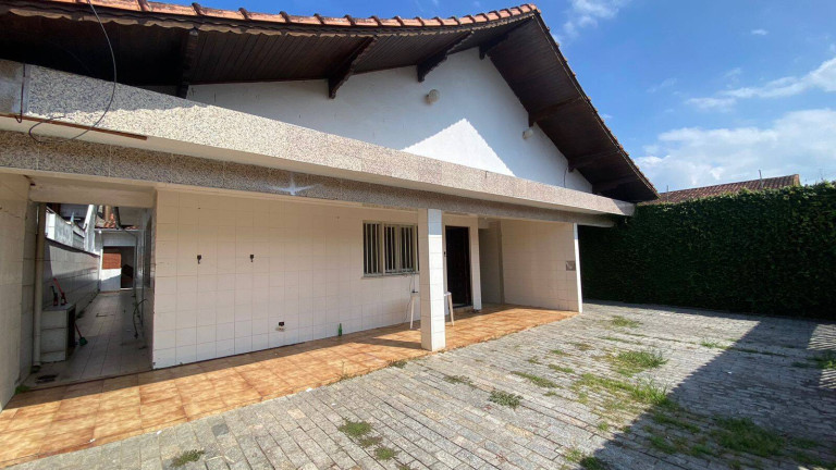 Imagem Casa com 3 Quartos à Venda, 250 m² em Mirim - Praia Grande Imagem Casa com 3 Quartos à Venda, 250 m² em Mirim - Praia Grande