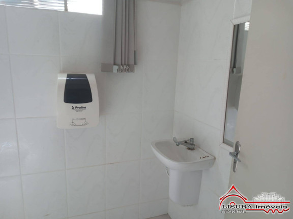 Imagem Casa com 3 Quartos para Alugar, 200 m² em Vila Pinheiro - Jacareí Imagem Casa com 3 Quartos para Alugar, 200 m² em Vila Pinheiro - Jacareí