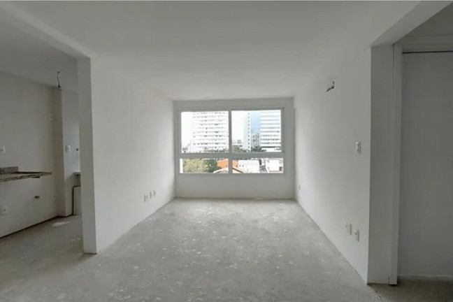 Imagem Imóvel com 1 Quarto à Venda,  em Passo Da Areia - Porto Alegre