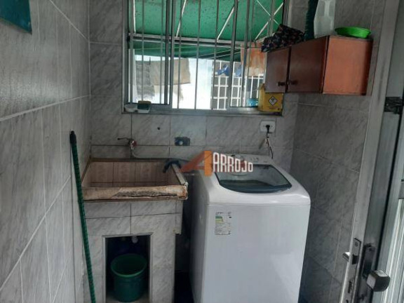 Imagem Casa com 2 Quartos à Venda, 165 m² em Jardim Três Marias - São Paulo Imagem Casa com 2 Quartos à Venda, 165 m² em Jardim Três Marias - São Paulo
