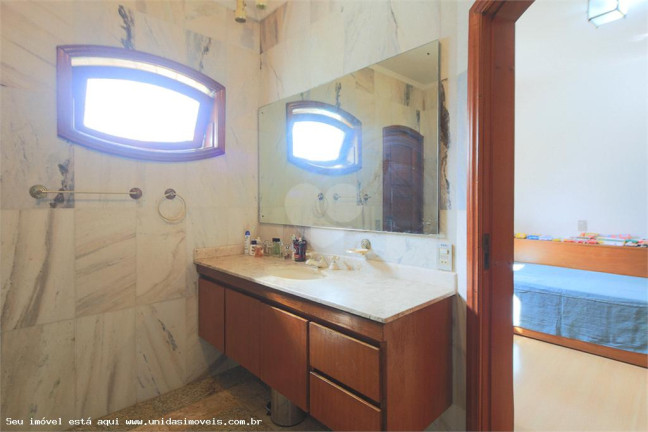 Imagem Casa com 4 Quartos à Venda, 426 m² em Interlagos - São Paulo