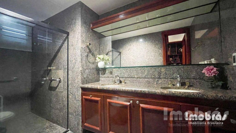 Imagem Apartamento com 3 Quartos à Venda, 256 m² em Aldeota - Fortaleza Imagem Apartamento com 3 Quartos à Venda, 256 m² em Aldeota - Fortaleza