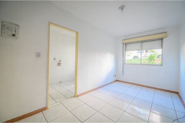 Imagem Imóvel com 2 Quartos à Venda, 48 m² em Cristal - Porto Alegre Imagem Imóvel com 2 Quartos à Venda, 48 m² em Cristal - Porto Alegre