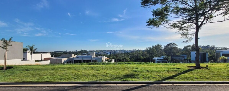 Terreno à Venda, 452 m² em Alphaville - Votorantim