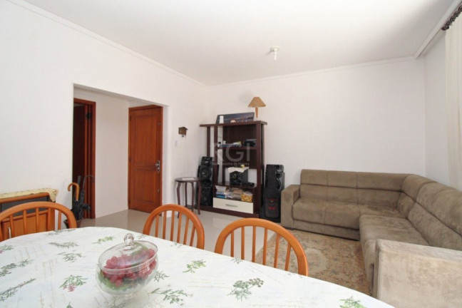 Imagem Imóvel com 2 Quartos à Venda, 97 m² em Menino Deus - Porto Alegre Imagem Imóvel com 2 Quartos à Venda, 97 m² em Menino Deus - Porto Alegre