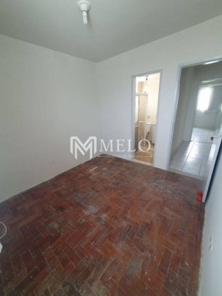 Imagem Apartamento com 4 Quartos à Venda, 100 m² em Prado - Recife