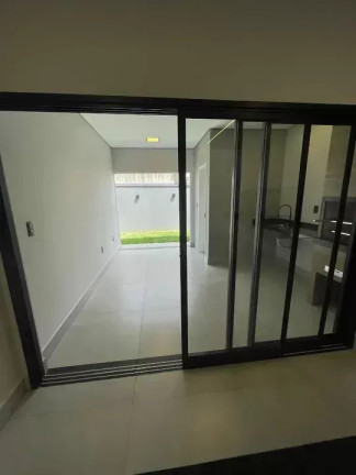 Casa de Condomínio com 3 Quartos à Venda, 151 m² em Vale Dos Cristais - Taubaté