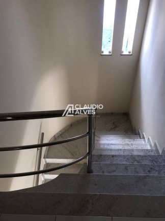 Imagem Casa com 4 Quartos à Venda, 200 m² em Santa Mônica - Feira De Santana Imagem Casa com 4 Quartos à Venda, 200 m² em Santa Mônica - Feira De Santana