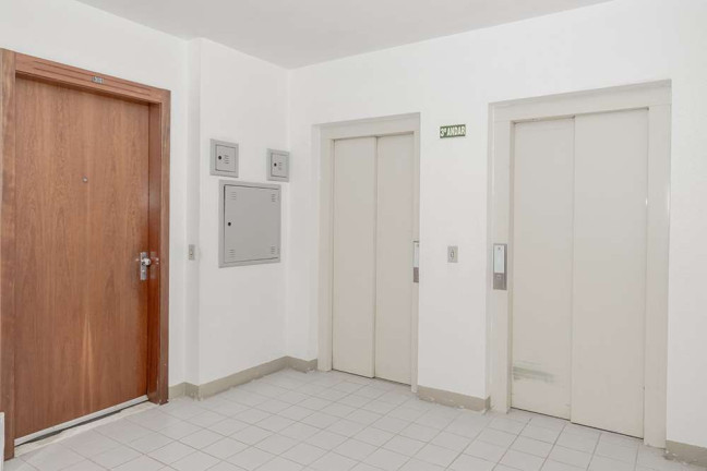 Imagem Imóvel com 3 Quartos à Venda, em Cristo Redentor - Porto Alegre Imagem Imóvel com 3 Quartos à Venda, em Cristo Redentor - Porto Alegre