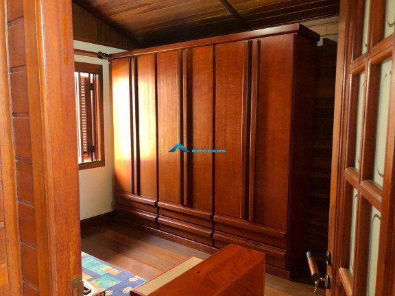 Imagem Casa com 3 Quartos à Venda, 490 m² em Medeiros - Jundiaí Imagem Casa com 3 Quartos à Venda, 490 m² em Medeiros - Jundiaí