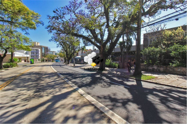 Imagem Casa com 3 Quartos à Venda, 179 m² em Petrópolis - Porto Alegre