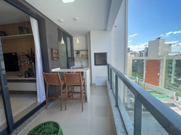 Imagem Apartamento com 3 Quartos à Venda, 213 m² em Agronômica - Florianópolis Imagem Apartamento com 3 Quartos à Venda, 213 m² em Agronômica - Florianópolis