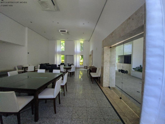 Imagem Imóvel com 4 Quartos à Venda, 243 m² em Horto Florestal - Salvador Imagem Imóvel com 4 Quartos à Venda, 243 m² em Horto Florestal - Salvador