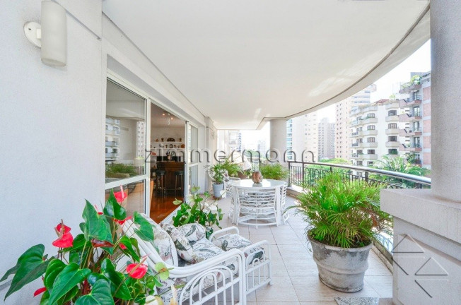 Imagem Apartamento com 4 Quartos à Venda, 633 m² em Moema - São Paulo Imagem Apartamento com 4 Quartos à Venda, 633 m² em Moema - São Paulo