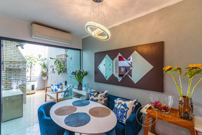 Imagem Casa com 3 Quartos à Venda, 205 m² em São Paulo