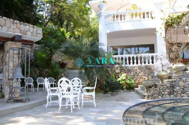 Imagem Casa com 6 Quartos à Venda, 3.000 m² em Lázaro - Ubatuba Imagem Casa com 6 Quartos à Venda, 3.000 m² em Lázaro - Ubatuba