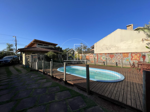 Imagem Casa com 3 Quartos à Venda, 150 m² em São João Do Rio Vermelho - Florianópolis Imagem Casa com 3 Quartos à Venda, 150 m² em São João Do Rio Vermelho - Florianópolis