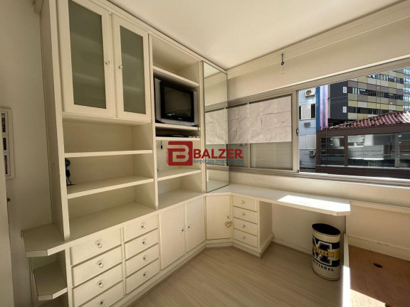 Imagem Apartamento com 3 Quartos à Venda, 139 m² em Centro - Florianópolis