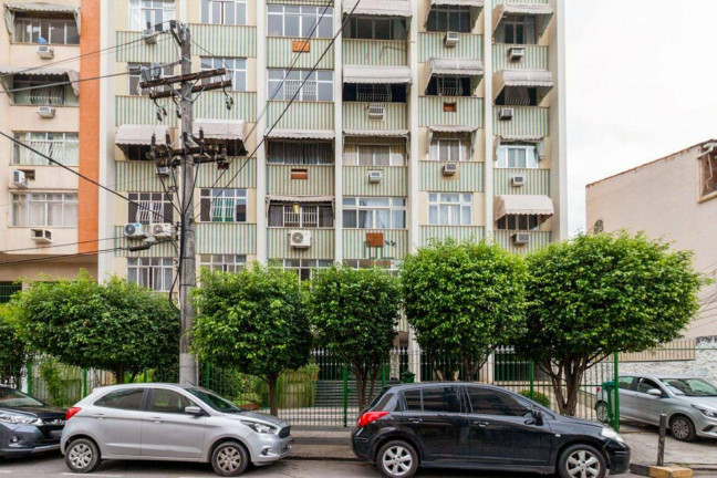 Imagem Apartamento com 2 Quartos à Venda, 72 m² em Santa Rosa - Niterói
