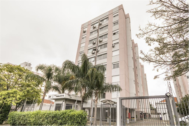 Imóvel com 2 Quartos à Venda,  em Partenon - Porto Alegre