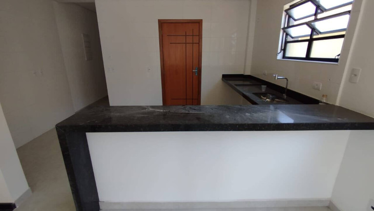 Imagem Casa com 3 Quartos à Venda, 220 m² em Embaré - Santos Imagem Casa com 3 Quartos à Venda, 220 m² em Embaré - Santos