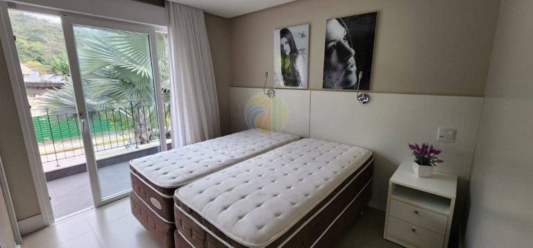 Imagem Apartamento com 4 Quartos à Venda, 411 m² em Praia Do Estaleiro - Balneário Camboriú Imagem Apartamento com 4 Quartos à Venda, 411 m² em Praia Do Estaleiro - Balneário Camboriú