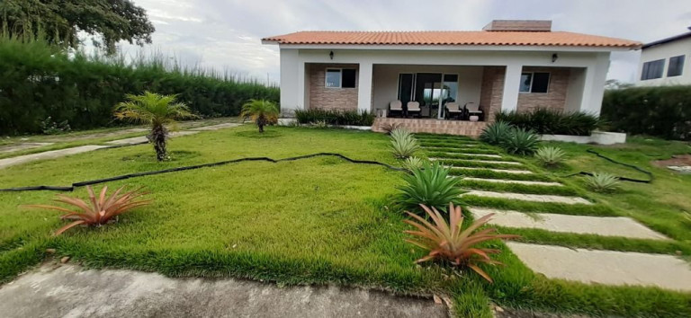 Imagem Casa com 2 Quartos à Venda, 140 m² em Gurinhém - Gurinhém