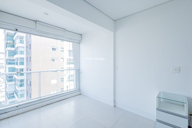 Imagem Imóvel com 1 Quarto para Alugar, 34 m² em Brooklin - São Paulo Imagem Imóvel com 1 Quarto para Alugar, 34 m² em Brooklin - São Paulo