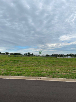 Terreno à Venda, 300 m² em Condomínio Quinta Do Lago Lac Leman - São José Do Rio Preto