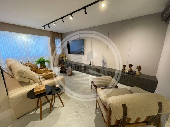Imagem Apartamento com 4 Quartos à Venda, 234 m² em Centro - Balneário Camboriú Imagem Apartamento com 4 Quartos à Venda, 234 m² em Centro - Balneário Camboriú
