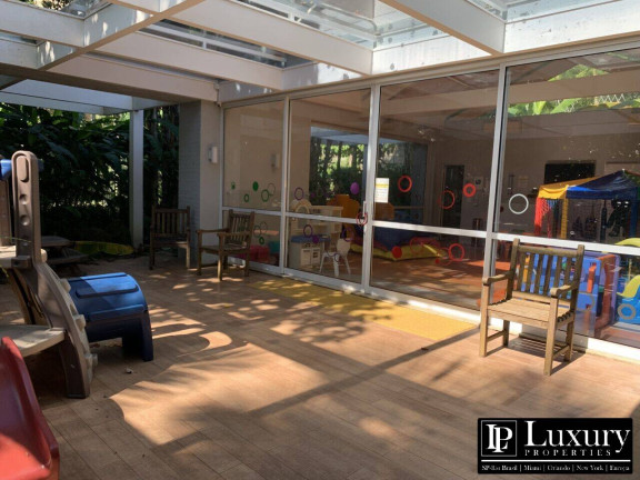 Imagem Casa de Condomínio com 5 Quartos à Venda, em Baleia - São Sebastião Imagem Casa de Condomínio com 5 Quartos à Venda, em Baleia - São Sebastião