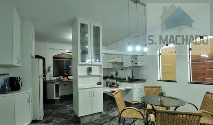 Imagem Casa com 4 Quartos à Venda, 300 m² em Utinga - Santo André Imagem Casa com 4 Quartos à Venda, 300 m² em Utinga - Santo André