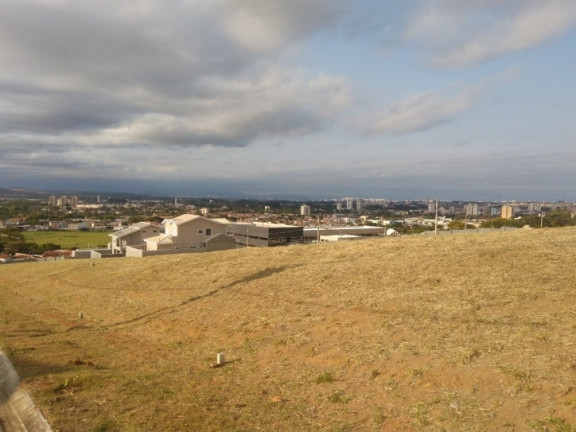 Terreno à Venda, 250 m² em Jd. Panorama - Jacareí