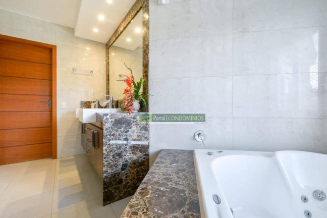 Imagem Casa com 4 Quartos à Venda, 538 m² em Campo Comprido - Curitiba Imagem Casa com 4 Quartos à Venda, 538 m² em Campo Comprido - Curitiba