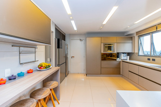 Imagem Imóvel com 3 Quartos à Venda, 485 m² em Campo Belo - São Paulo Imagem Imóvel com 3 Quartos à Venda, 485 m² em Campo Belo - São Paulo