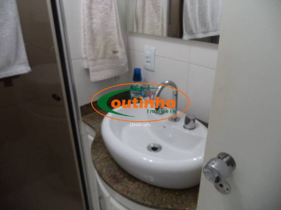 Imagem Apartamento com 2 Quartos à Venda, 205 m² em Tijuca - Rio De Janeiro Imagem Apartamento com 2 Quartos à Venda, 205 m² em Tijuca - Rio De Janeiro