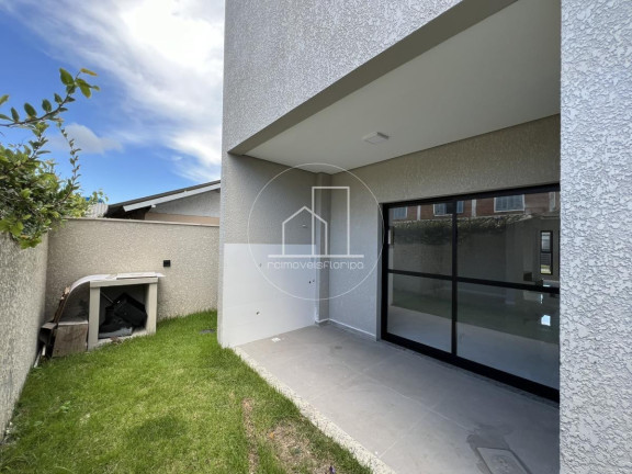 Imagem Casa com 3 Quartos à Venda, 135 m² em Ponta Das Canas - Florianópolis Imagem Casa com 3 Quartos à Venda, 135 m² em Ponta Das Canas - Florianópolis