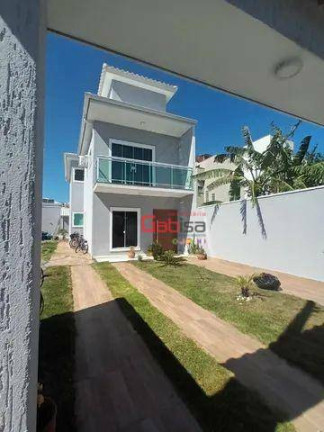Casa com 3 Quartos à Venda, 144 m² em Vila Sao Pedro - São Pedro Da Aldeia