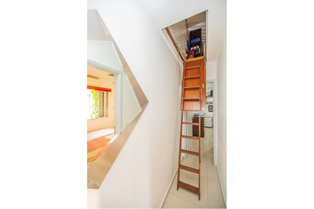 Imagem Casa com 5 Quartos à Venda, 231 m² em Bosque Da Saúde - São Paulo Imagem Casa com 5 Quartos à Venda, 231 m² em Bosque Da Saúde - São Paulo