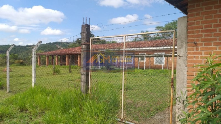 Imagem Imóvel com 8 Quartos à Venda, 411.400 m² em Bananal - Cabreúva