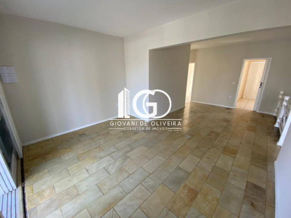 Imagem Casa com 3 Quartos à Venda, 237 m² em Operária Nova - Criciúma
