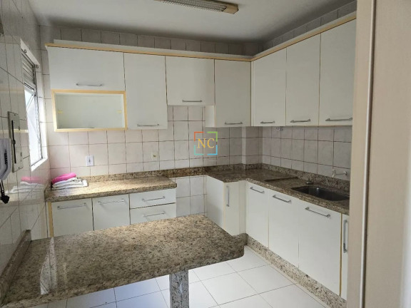 Apartamento com 3 Quartos à Venda, 74 m² em Barreiros - São José