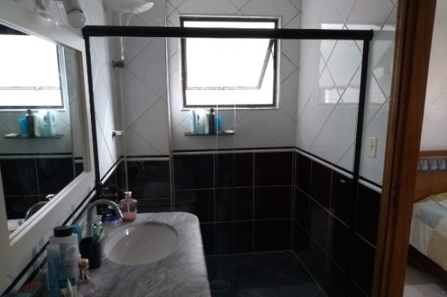 Imagem Apartamento com 3 Quartos à Venda, 110 m² em Centro - São Vicente